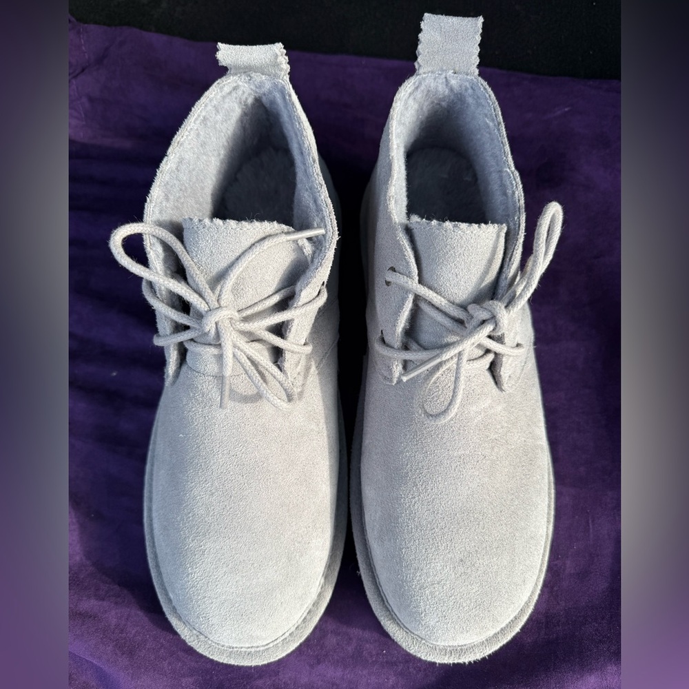 BearPaw Light Gray Suede Boots